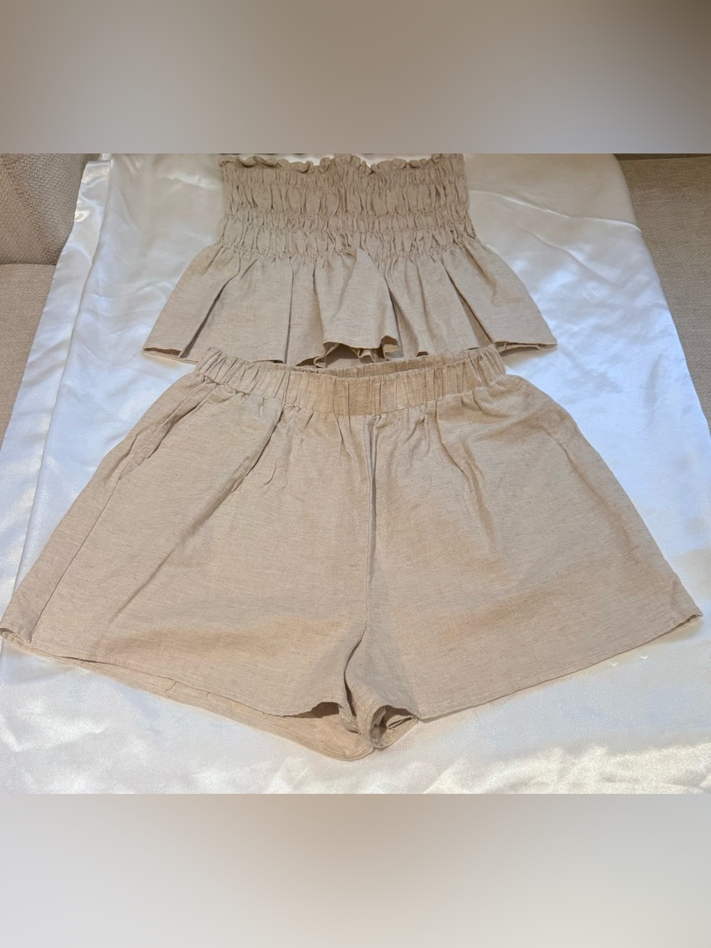 Linen Strapless Smocked Ruffle Short Set Size Medium - Picture 3 of 10